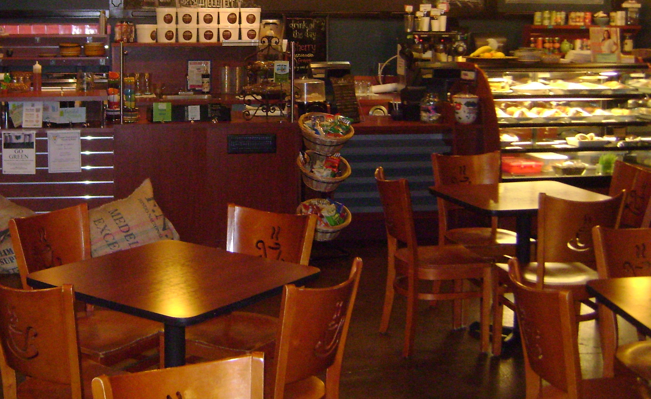 Coffee shop for sale in Chalong Phuket Aqua Property Group