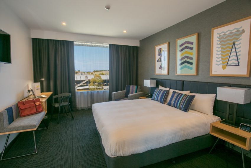 Alpha-Hotel-Eastern-Creek-Club-Hotel-Room