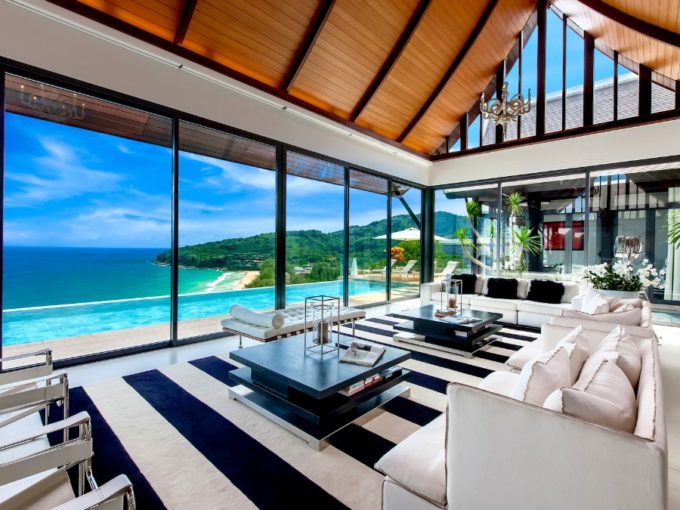 Luxury Sea View Villa 5 Bedrooms in Naithon Beach for Sale