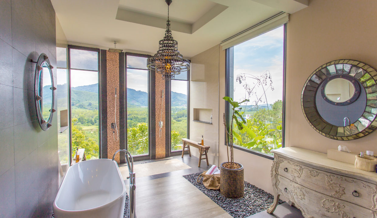 Master Bathroom - Villa 3