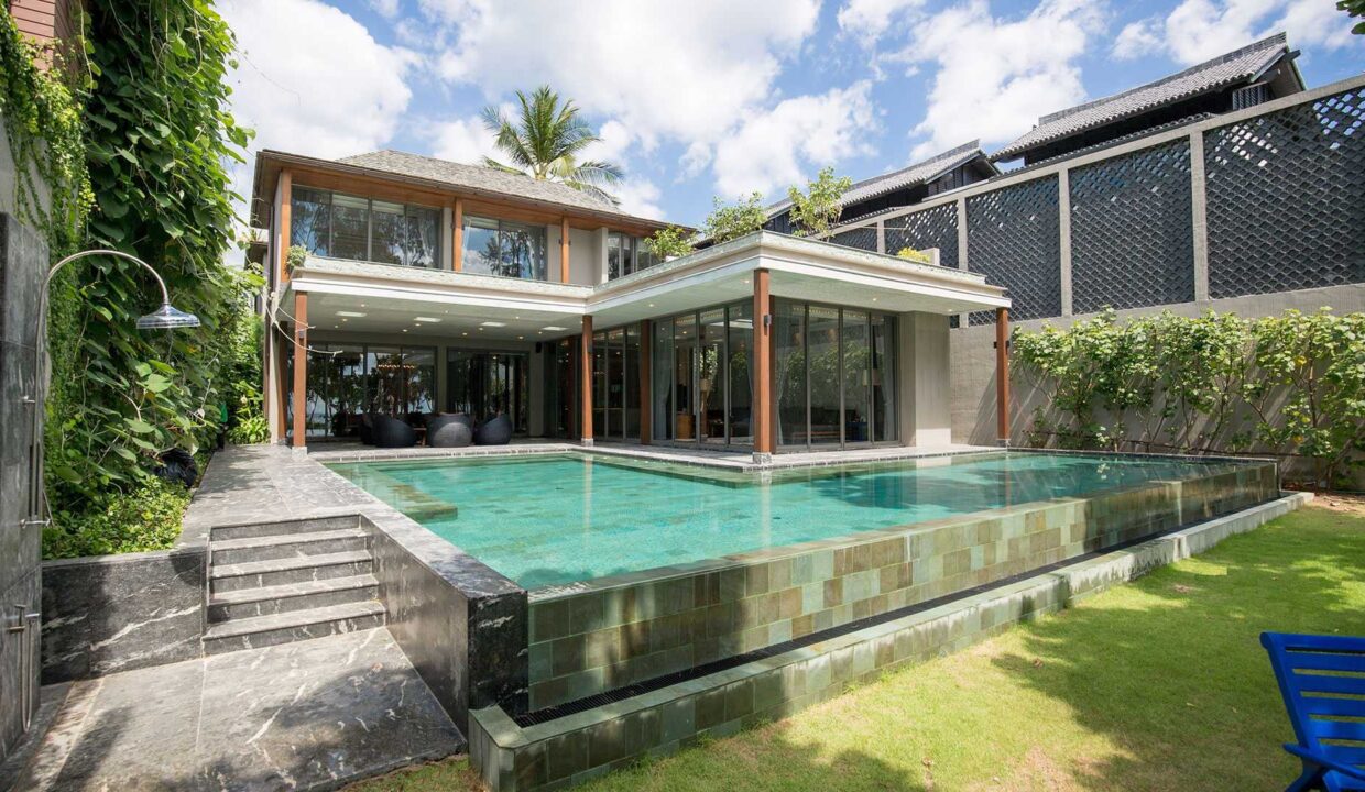 01-5-Bedroom-Beachfront-Villa-Baba-Beach-Club-Luxury-Hotel-Phuket-Thailand