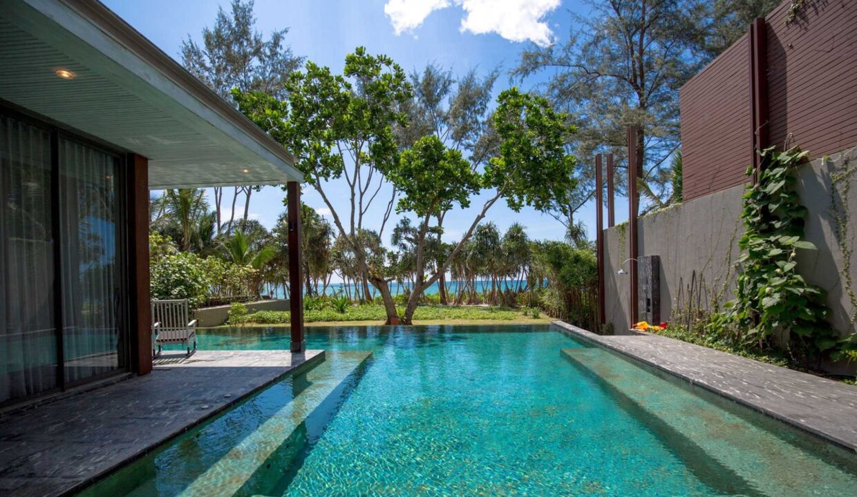 02-5-Bedroom-Beachfront-Villa-Baba-Beach-Club-Luxury-Hotel-Phuket-Thailand