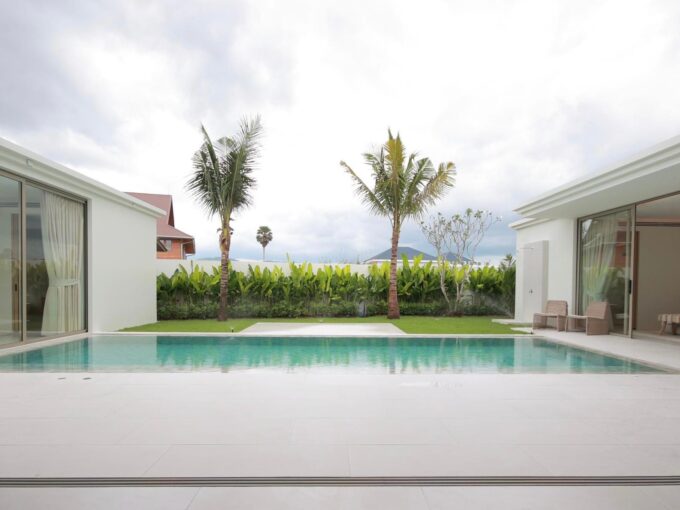 Brand new modern 4 bedrooms pool villa near Layan beach