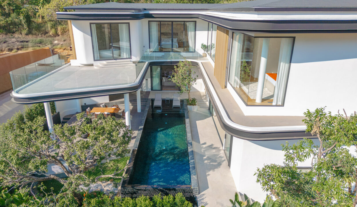 Exterior03