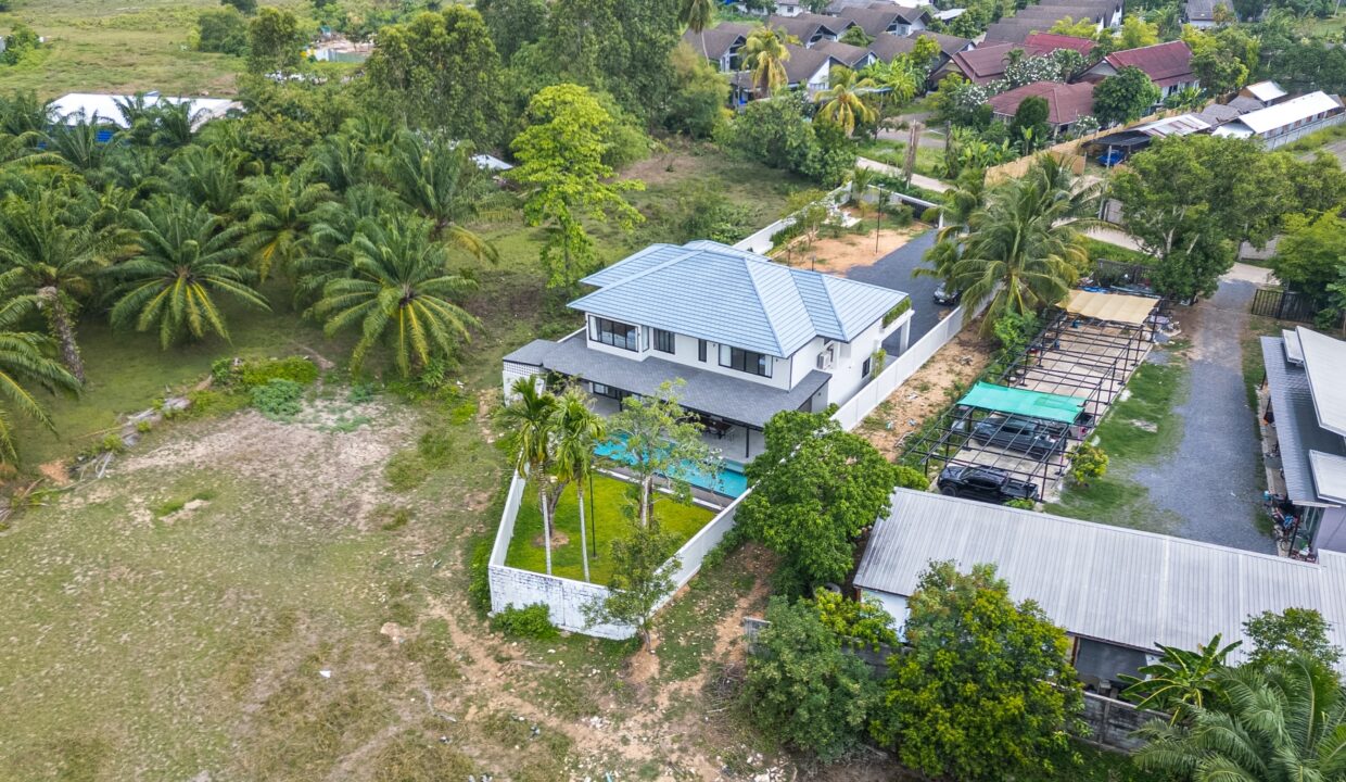 RE-Paklok Villa (2)
