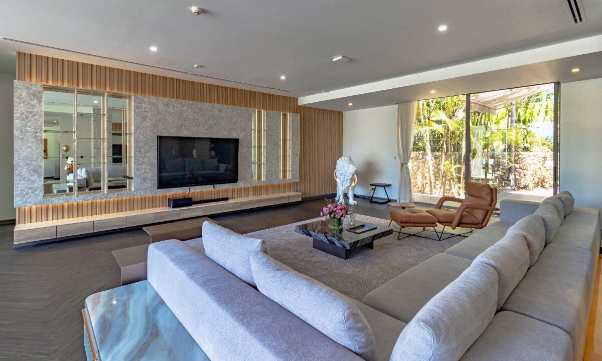 Villa Lion Layan Beach 14