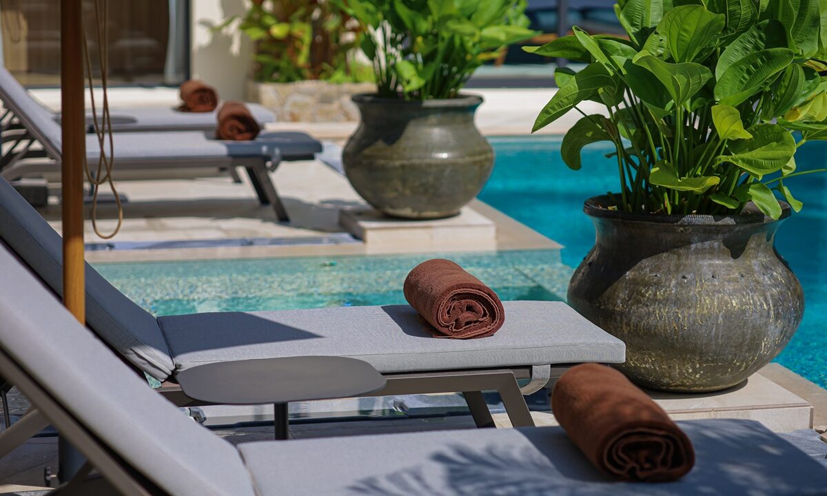 ST_V23_Pool&Details_0030