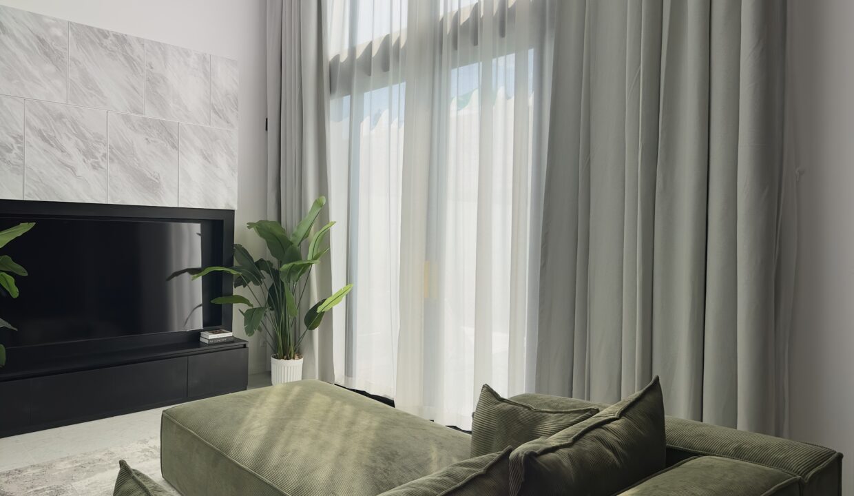 10_Living