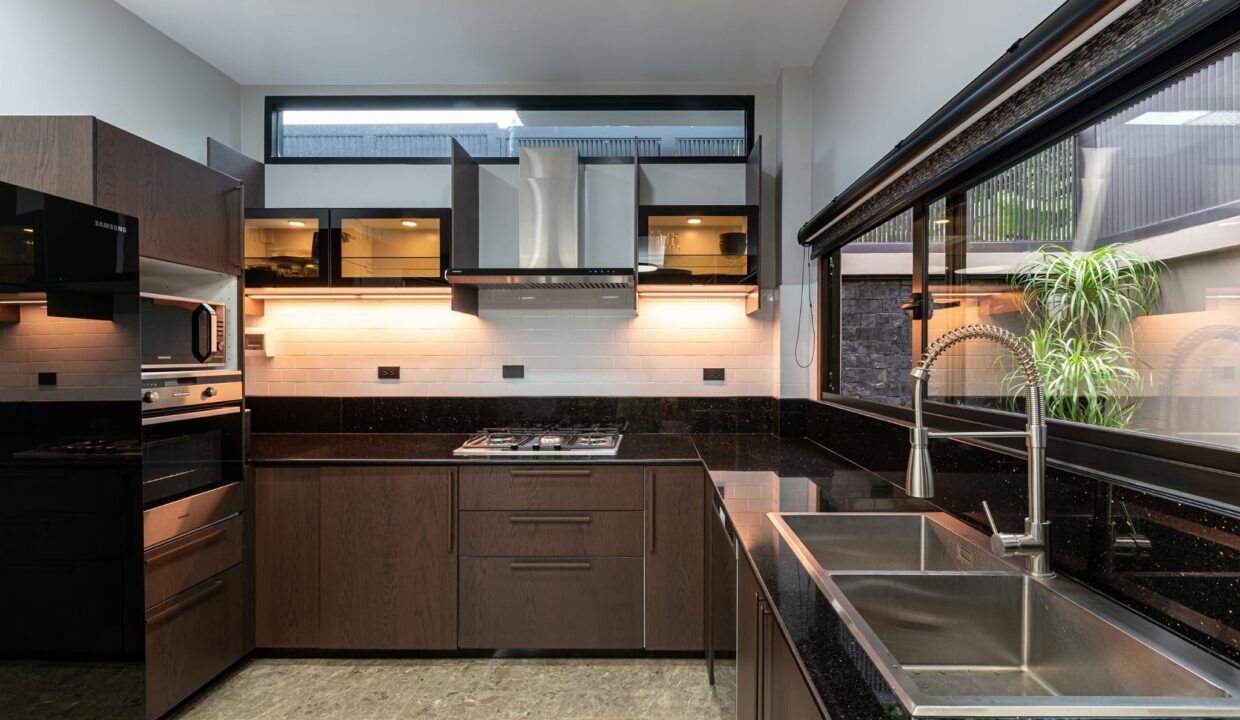 WhatsApp Image 2025-06-25 at 22.09.40 (1)