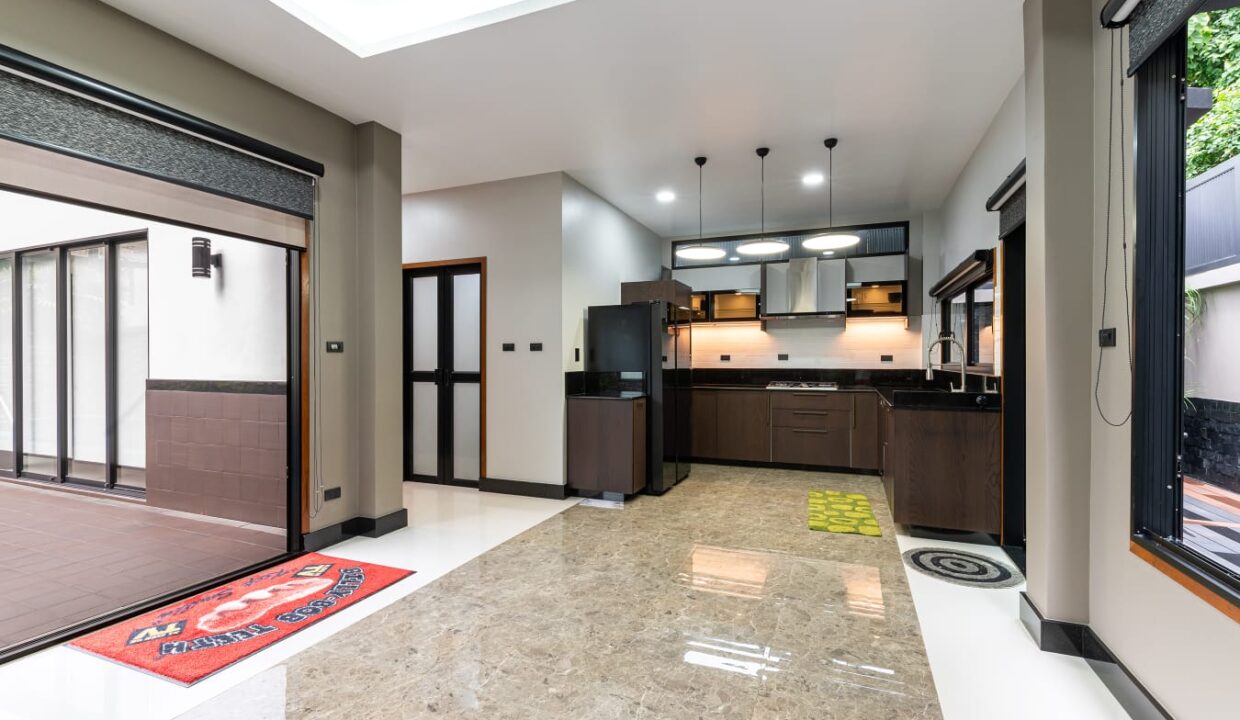 WhatsApp Image 2025-06-25 at 22.09.42 (1)