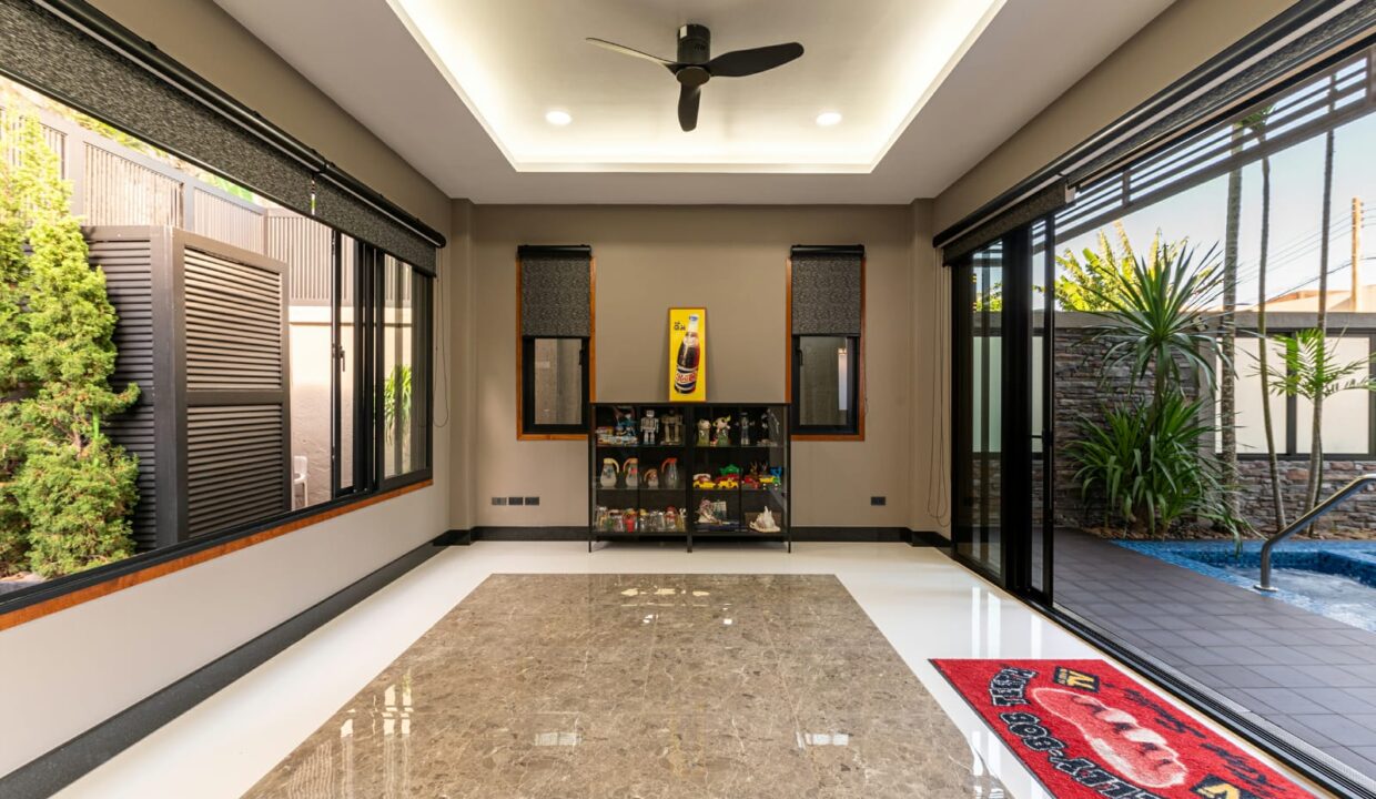 WhatsApp Image 2025-06-25 at 22.09.46