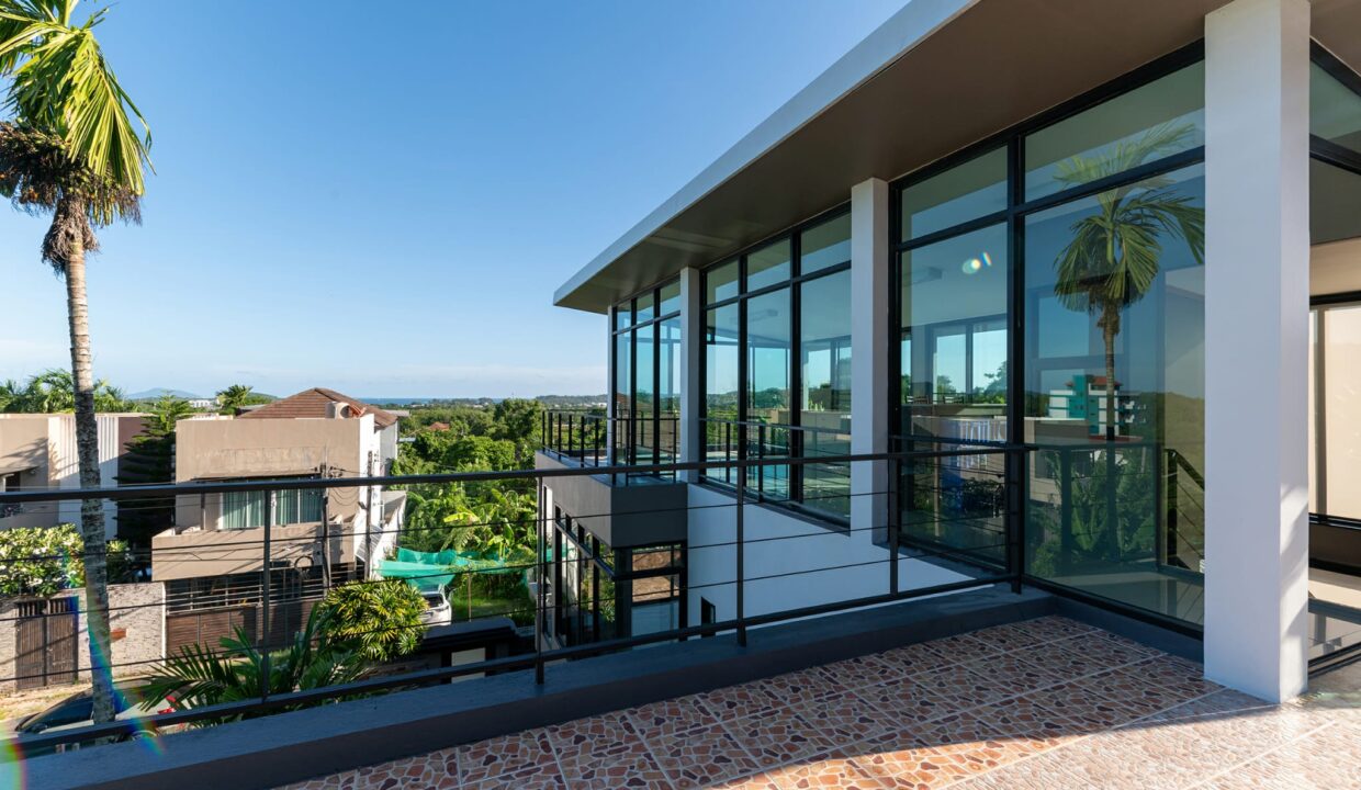 WhatsApp Image 2025-06-25 at 22.09.51