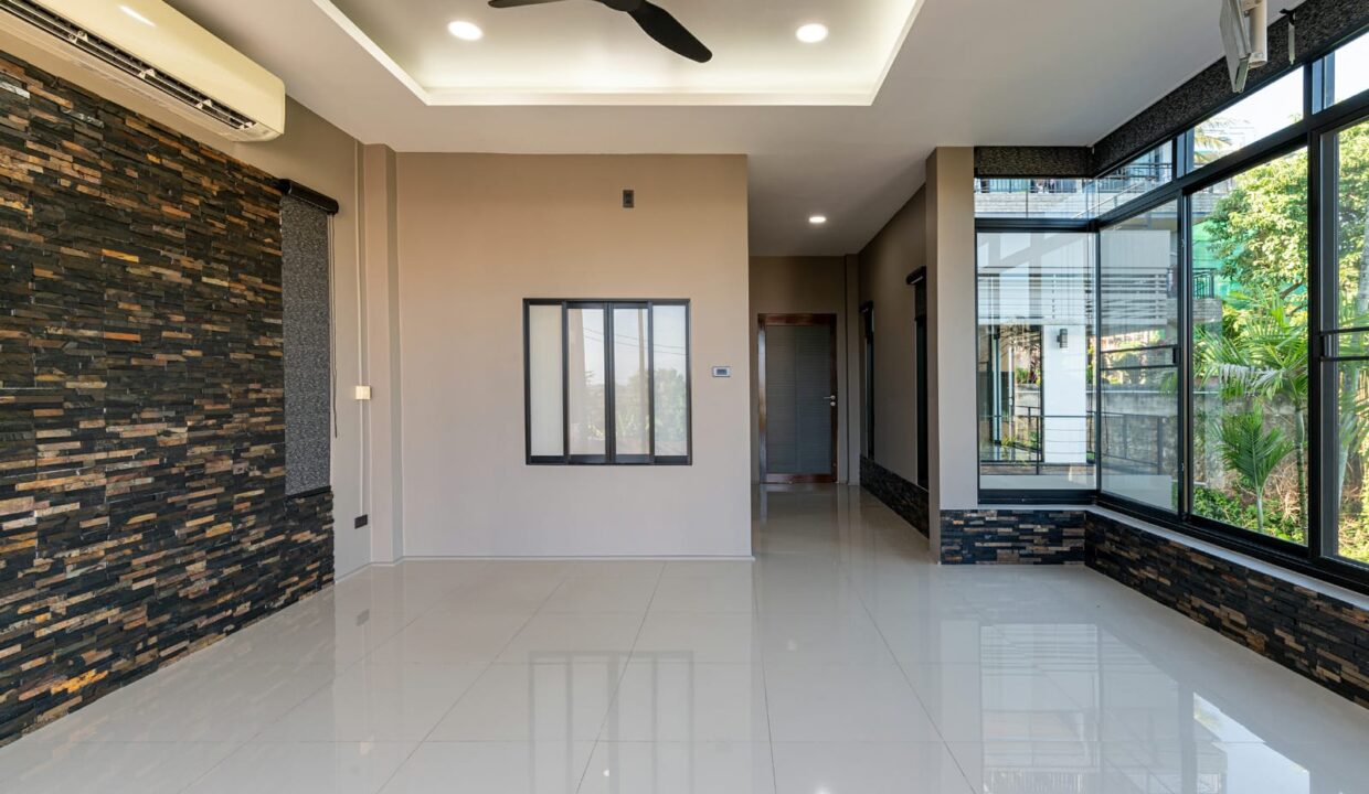 WhatsApp Image 2025-06-25 at 22.09.52