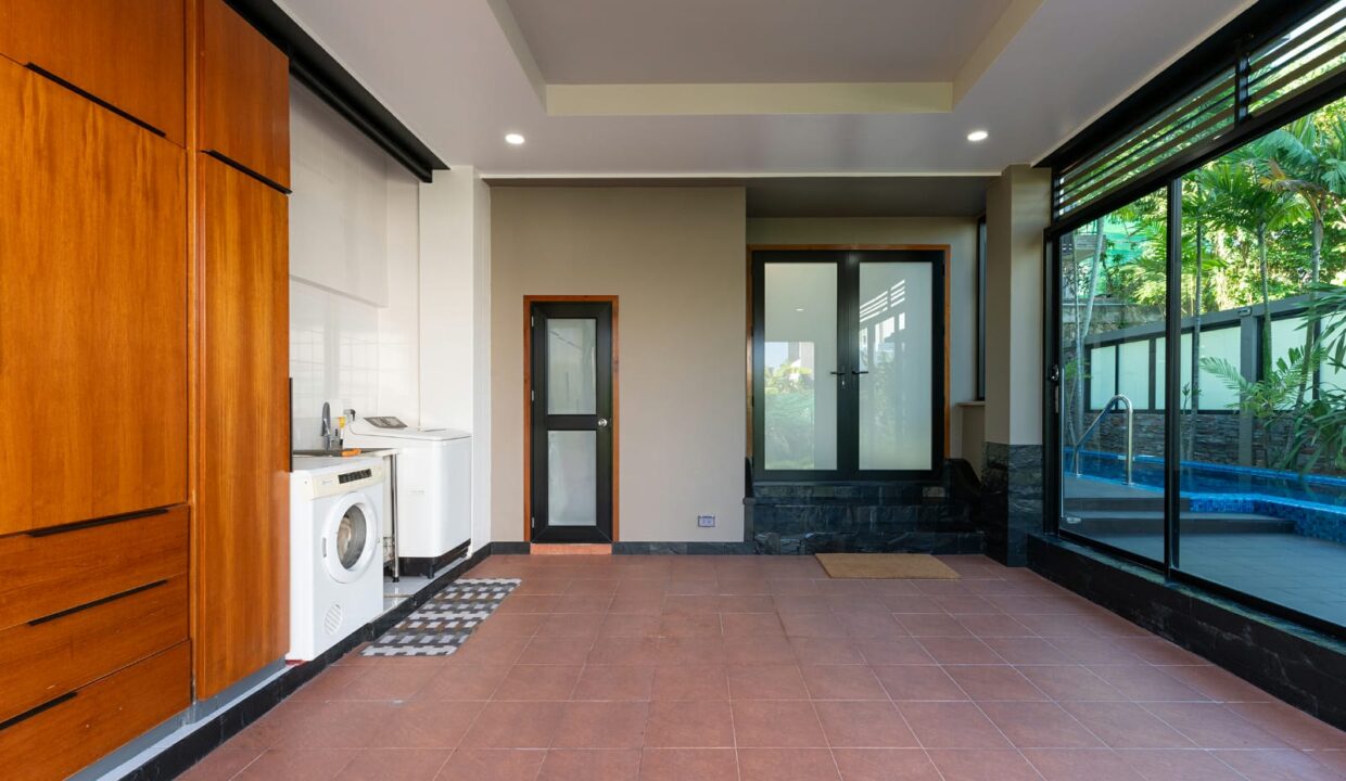 WhatsApp Image 2025-06-25 at 22.09.54 (2)