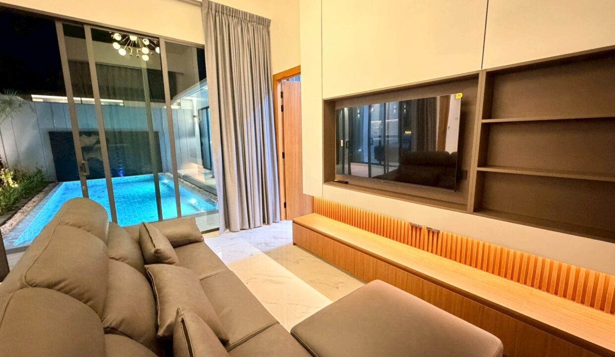 LINE_ALBUM_Pool Villa 3019_251118_30