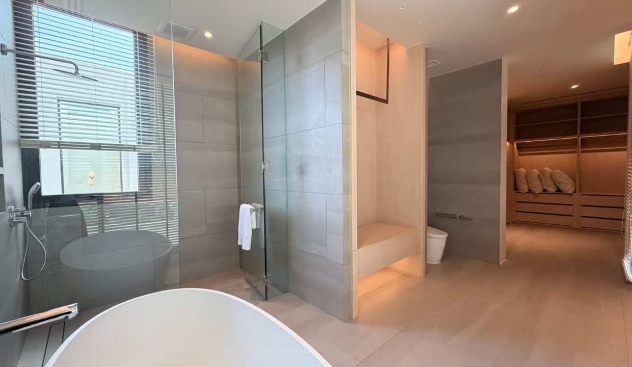 0205dc48-7228-4fc5-a531-dee2fa416a0c