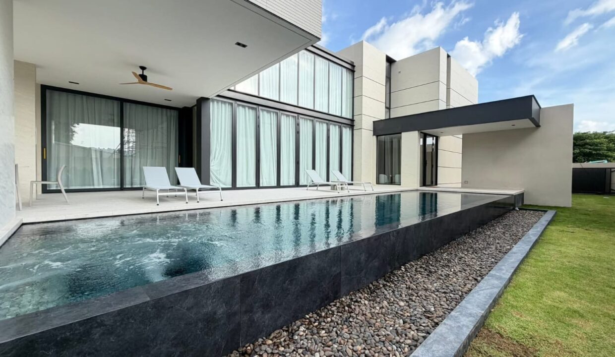 f63459e3-5366-4b6c-970a-6c33320ff400