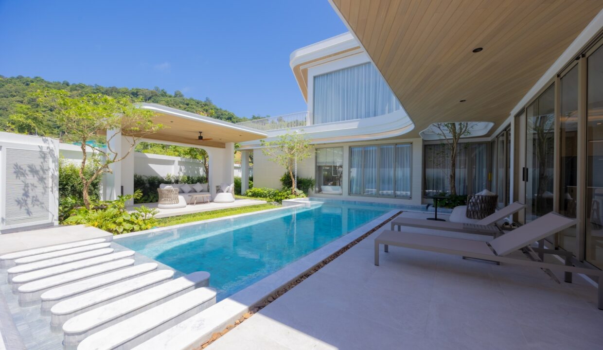 RE-Exterior14