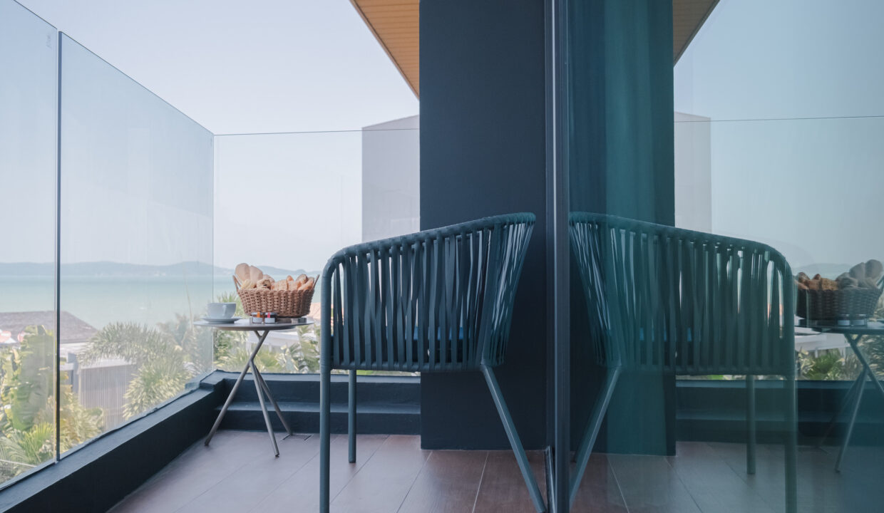 Balcony Floor 3