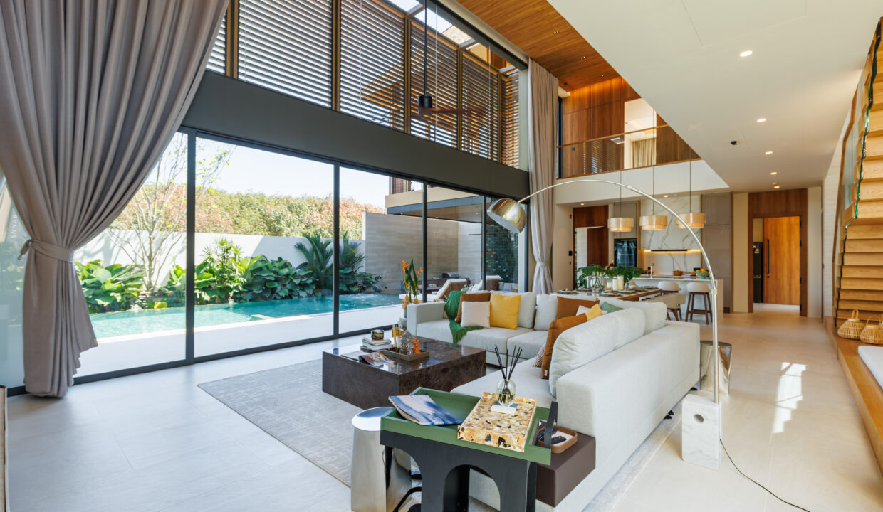 LIVING ROOM2
