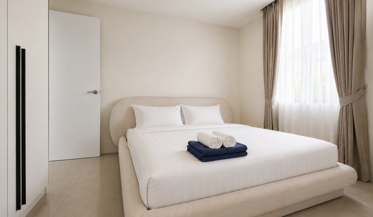 Master Bedroom(2)
