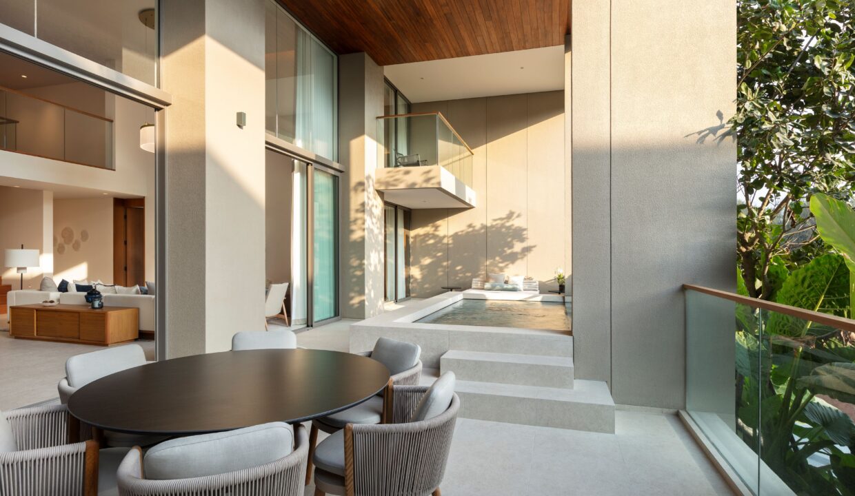 28 Condo Duplex Patio_resized