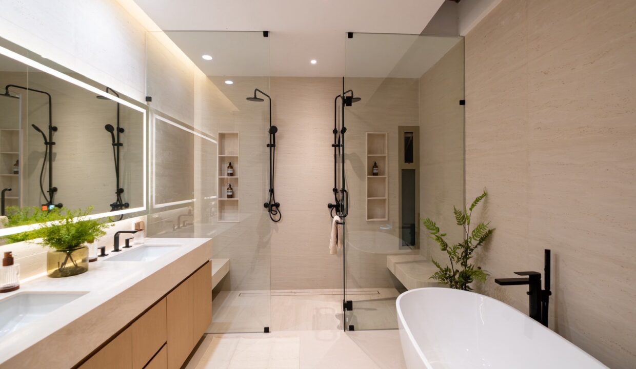 LINE_ALBUM_Official image Salila _1_260125_54